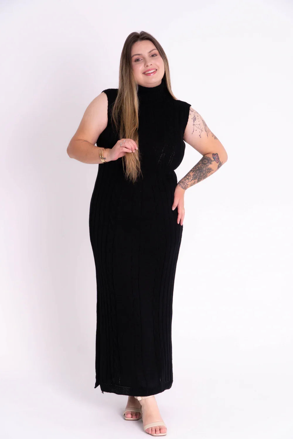 Vestido de Tricot Longo Sem Mangas com Gola Alta