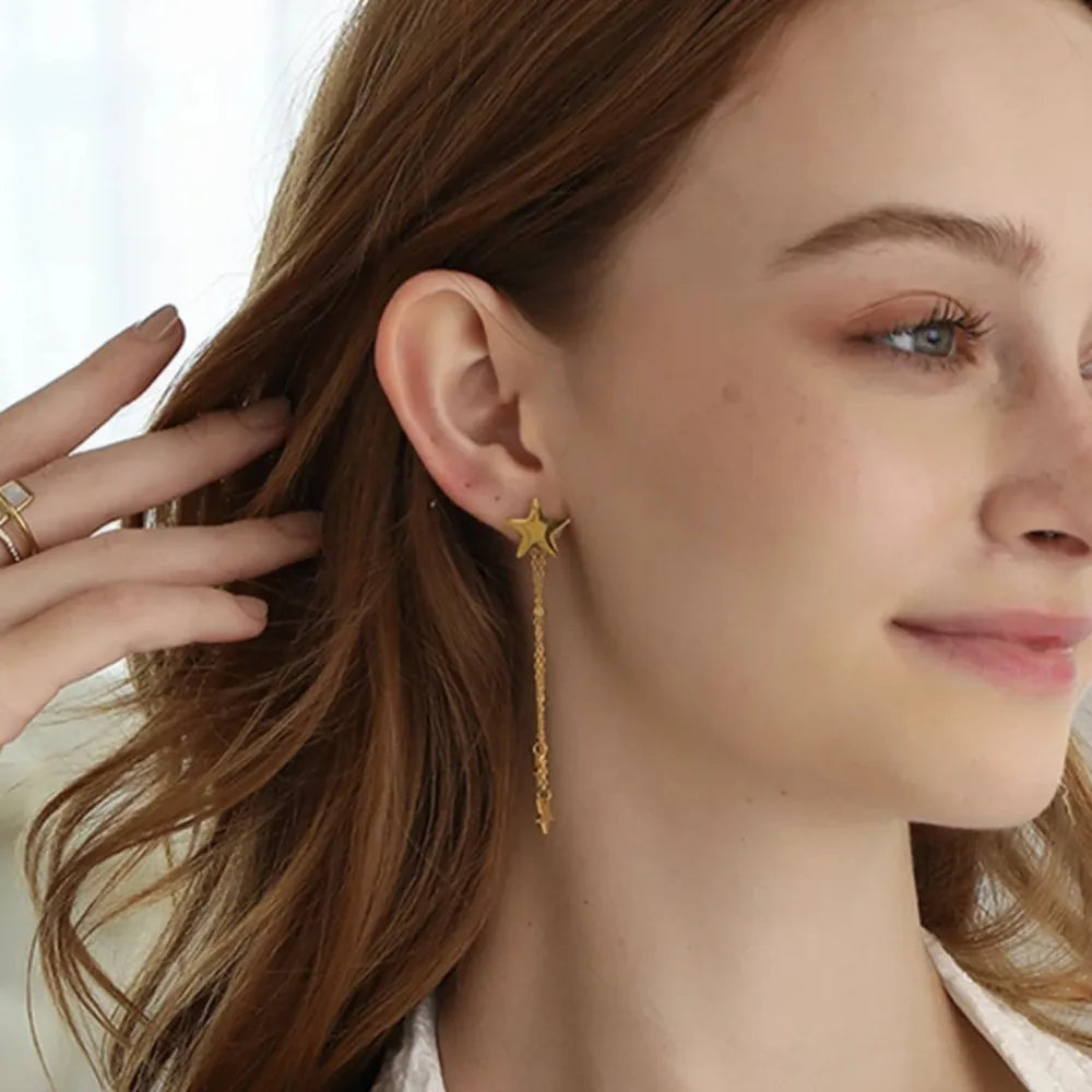 Brincos Estrela de Borla em Aço Inoxidável Banhado a Ouro