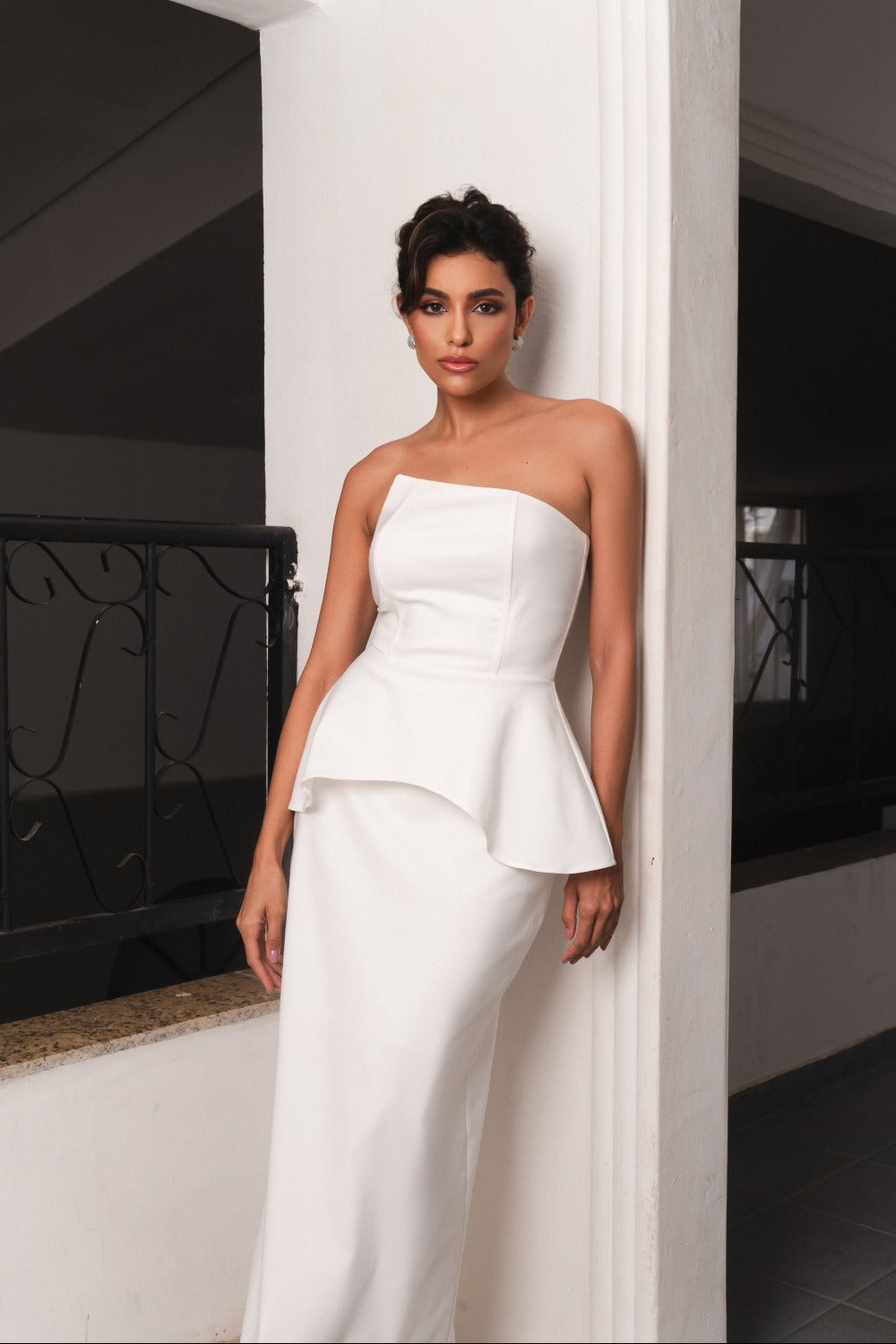 VESTIDO MIDI S/ ALÇA PEPLUM ONDA