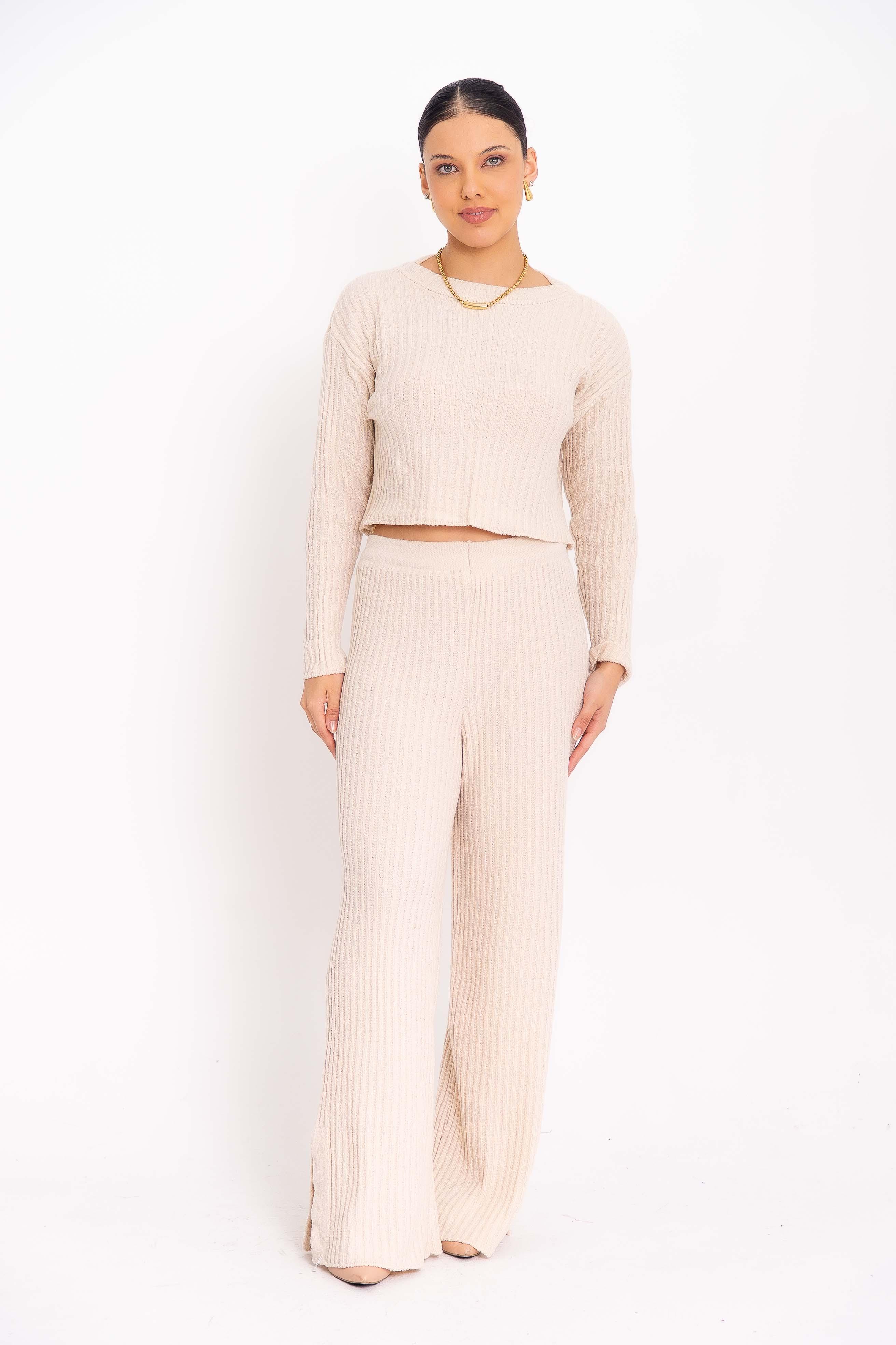 Conjunto Cropped e Calça Fenda na Barra