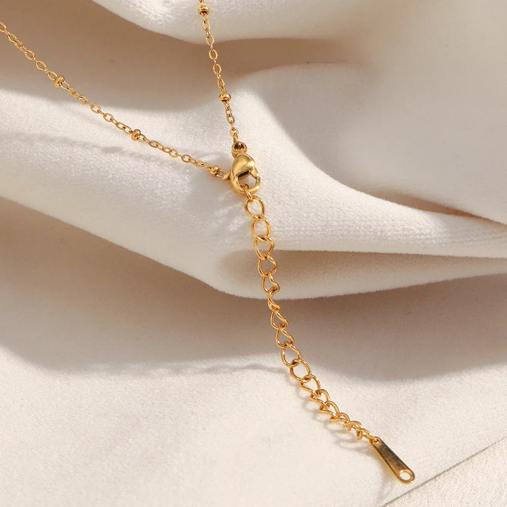 Colar Minimalista de Luxo com Zircão em Aço Inoxidável