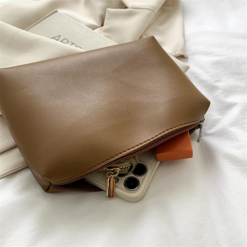 Bolsa Tote de Couro Leftside - Elegância e Versatilidade