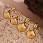 Brincos Concha Banhado a Ouro