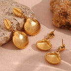 Brincos Concha Banhado a Ouro