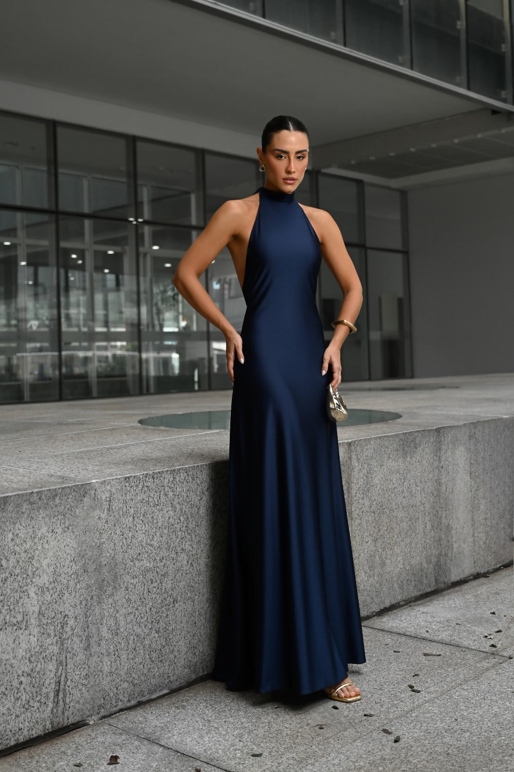 VESTIDO LONGO FRENTE ÚNICA