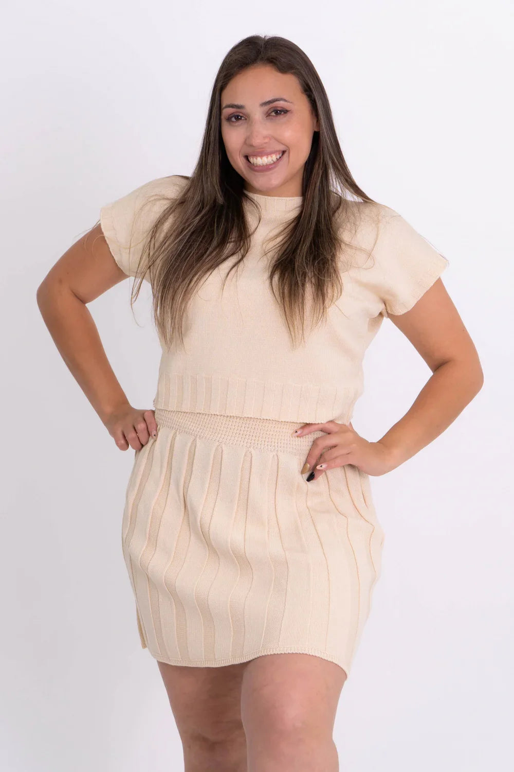 Conjunto Modal Colete e Saia Plissada